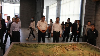 教師走進企業，實踐提升素質