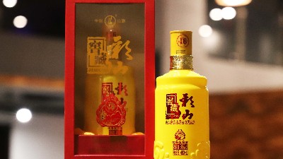 彩山純糧白酒招商加盟