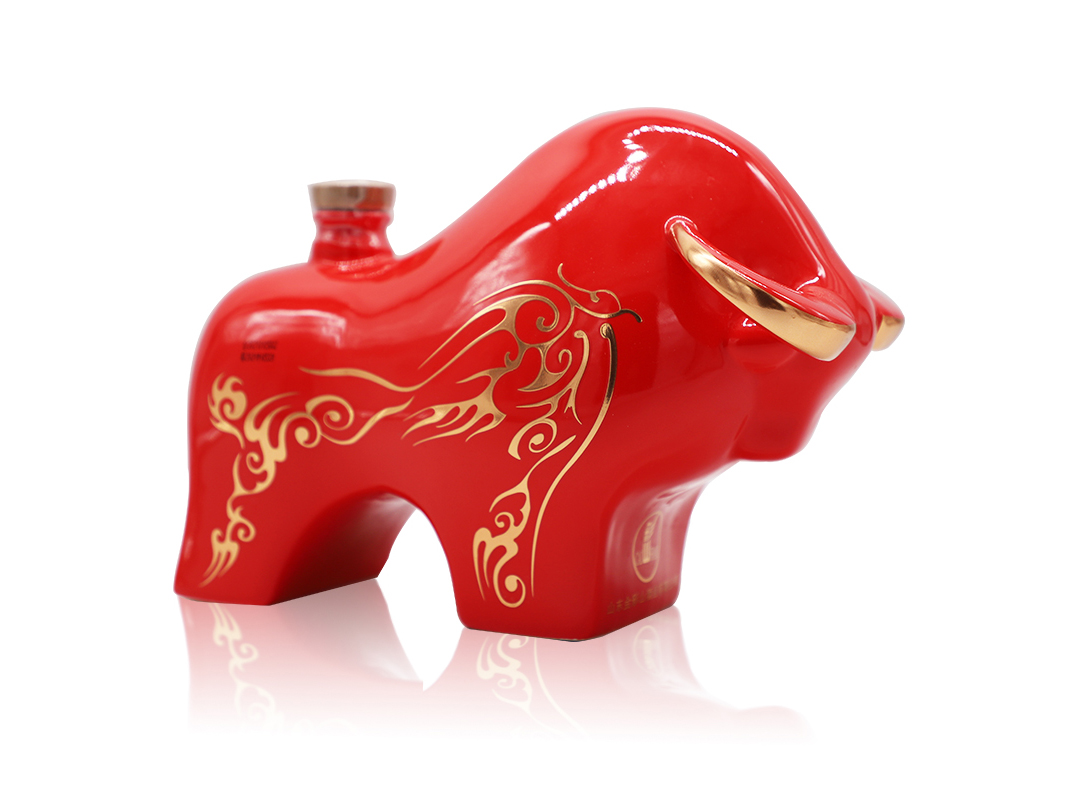 彩山特曲彩山大牛 彩山特曲彩山大牛