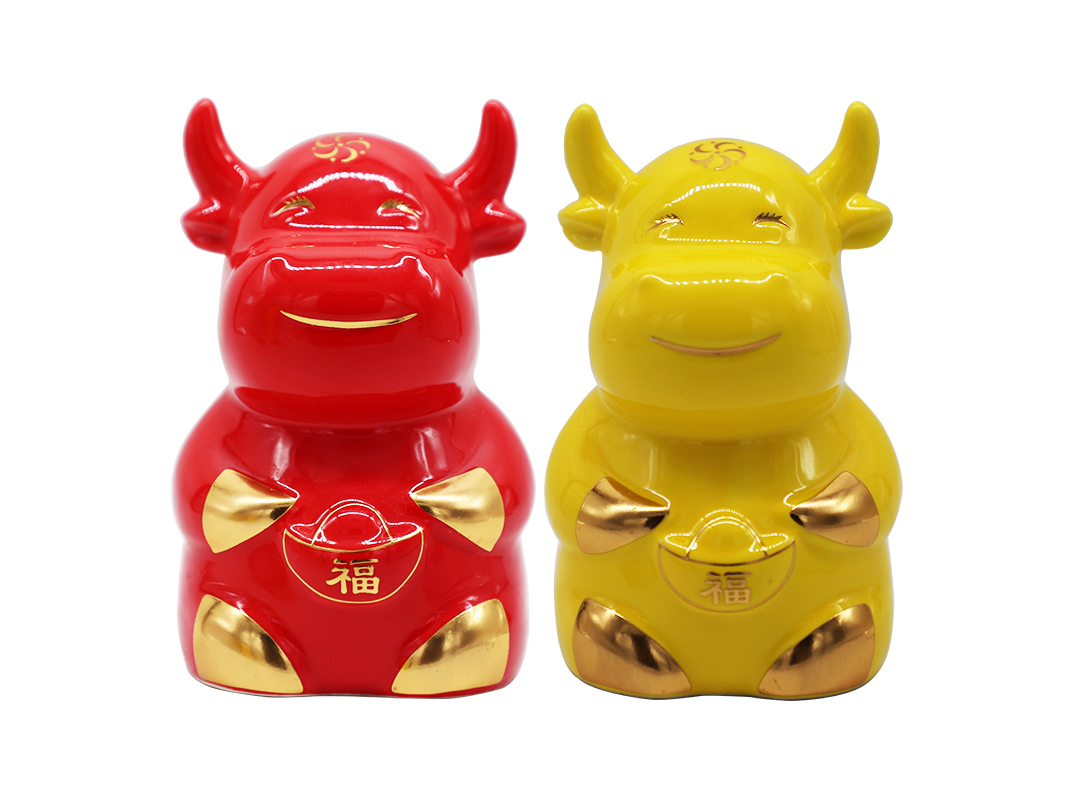 彩山特曲彩山牛 彩山特曲彩山牛