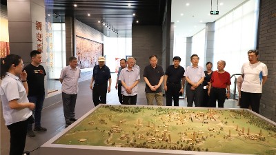 山東詩詞協會 來公司開展調研和采風活動